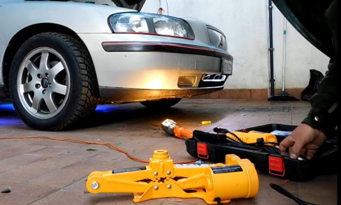 Sollevatore Cric per Auto a batteria 150 W 12 V